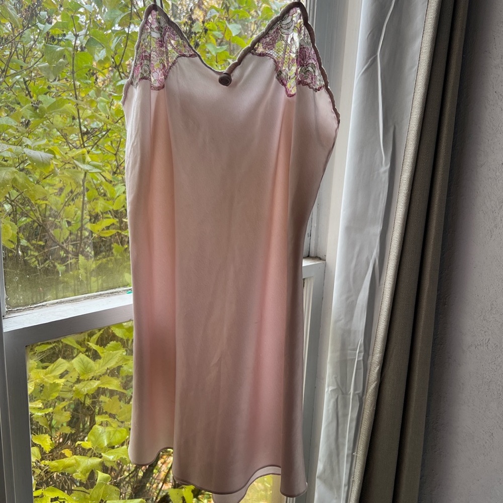 Vintage slip size Extra Small